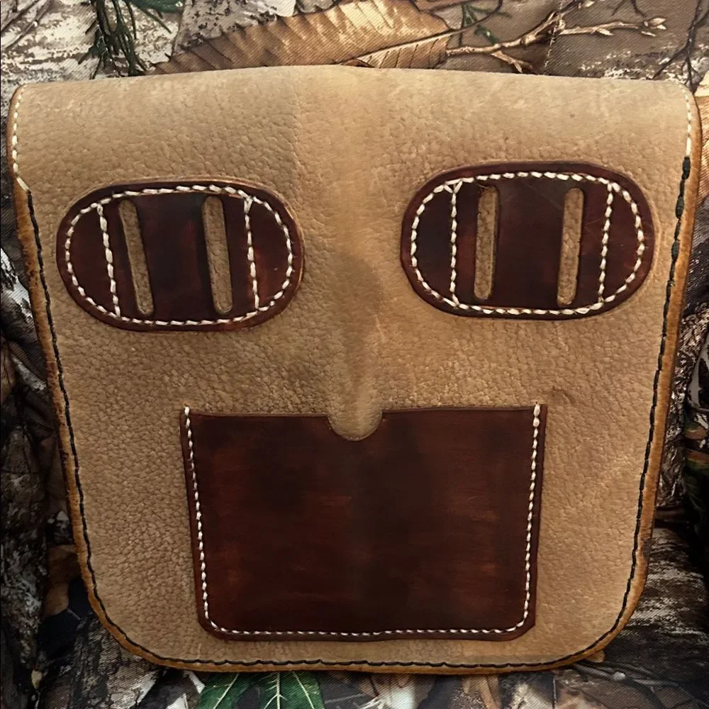 Unique Handmade Leather Hunting Bag 8 x 8 Inch